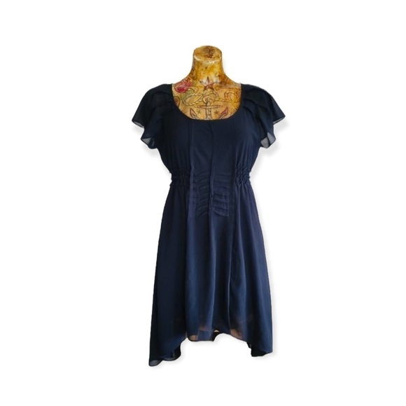 Doe & Rae dress asymmetrical black short sleeve LARGE - Picture 1 of 5